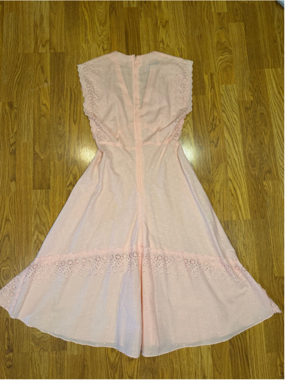 Vintage 70s Arjon California Pink Cotton Eyelet Maxi Dress - Picture 14 of 16